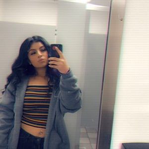 Meet your Posher, Leslie